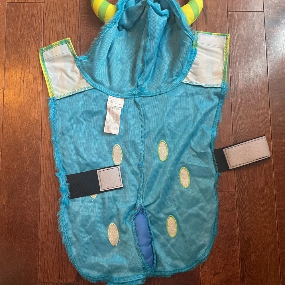 Cat costume